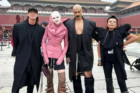 How to Change Attire: Your Ultimate Guide to Effortless Style Transformations