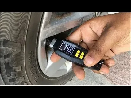 How to check spare tire pressure before changing